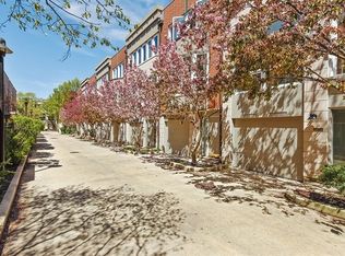 2669 N Greenview Ave APT F, Chicago, IL 60614