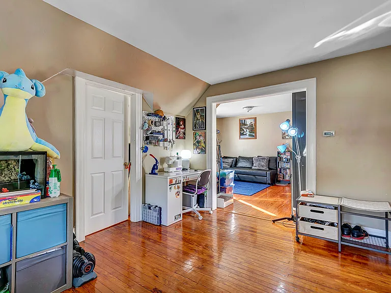 68 Sheldon Ter #3 — Photo 3