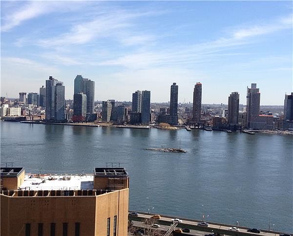 1st image of 5 Tudor City Pl APT 1633