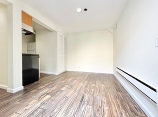 812 Guerrero St #B, San Francisco, CA 94110