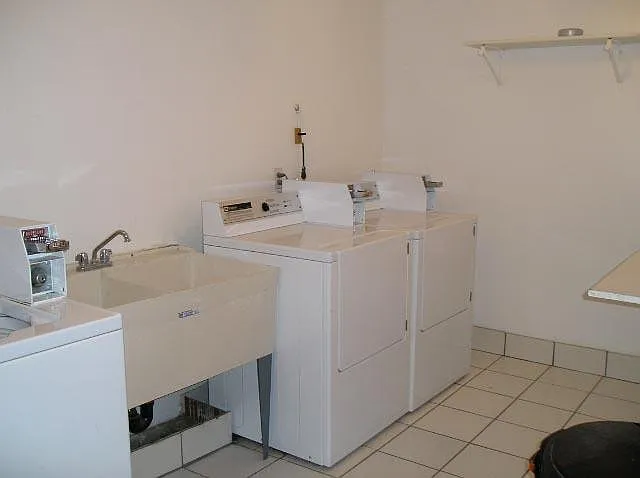 10890 S Shore Dr #9 — Photo 18