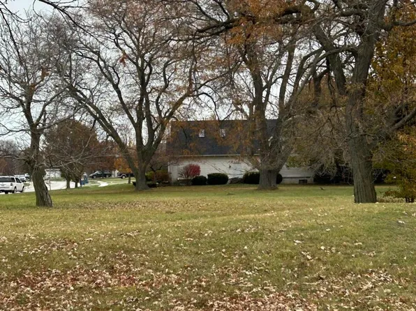 1536 N Wynn Rd, Oregon, OH 43616