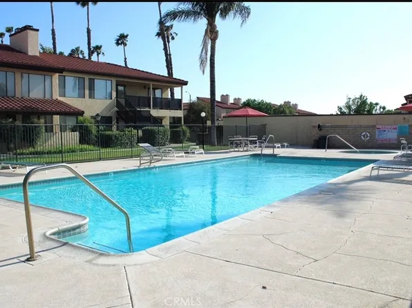 25584 Sharp Dr APT D, Hemet, CA 92544