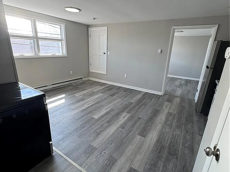 702 Walnut St #2 — Photo 4