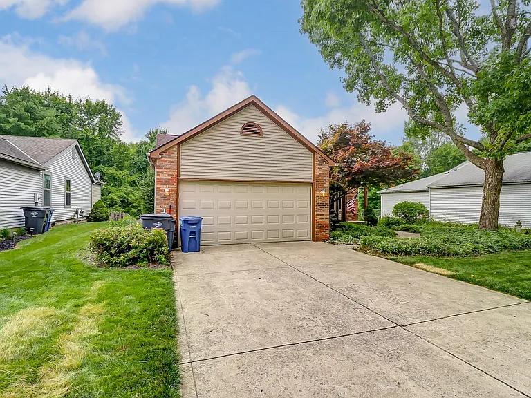 370 Coldwell Ct — Photo 10