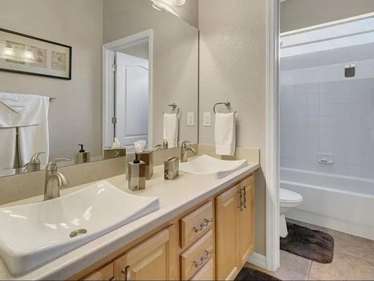2nd bath -