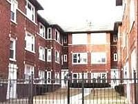 1st image of 4650 N Saint Louis Ave APT 2C