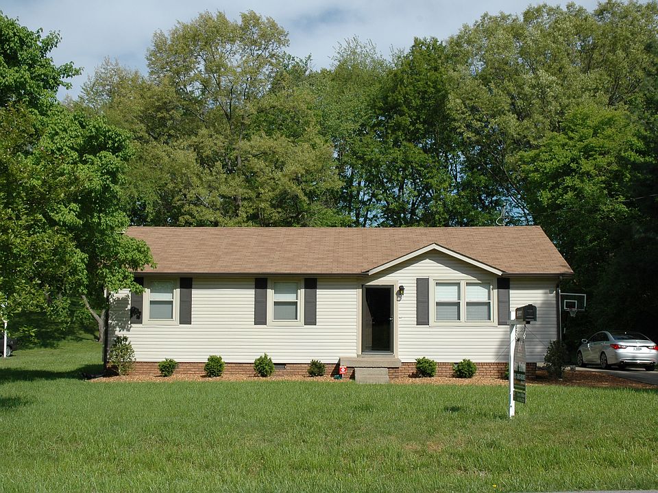 1st image of 332 Swan Lake Dr