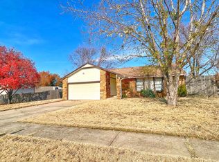 2520 W Kent St, Broken Arrow, OK 74012