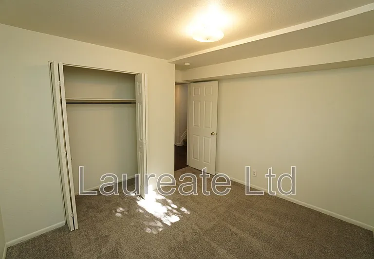 3330 W Mountain Rd — Photo 19