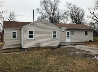1502 Walker St, Carter Lake, IA 51510