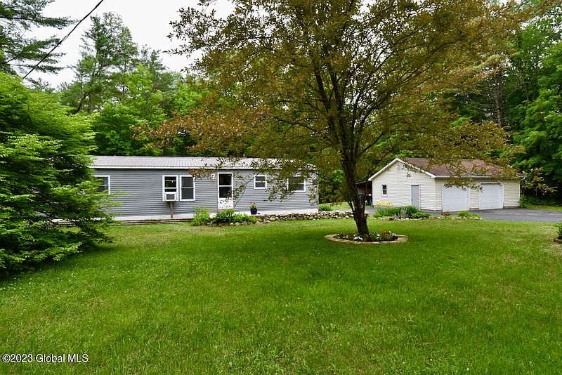 5th image of 504 Middle Grove Road