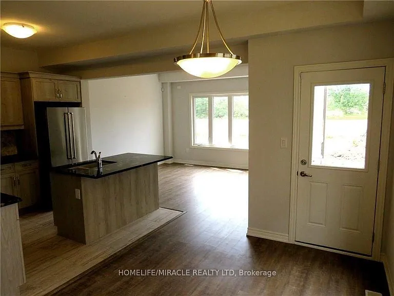 9585 Tallgrass Ave — Photo 6