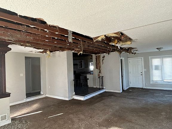 3rd image of 17244 Wentworth Ave