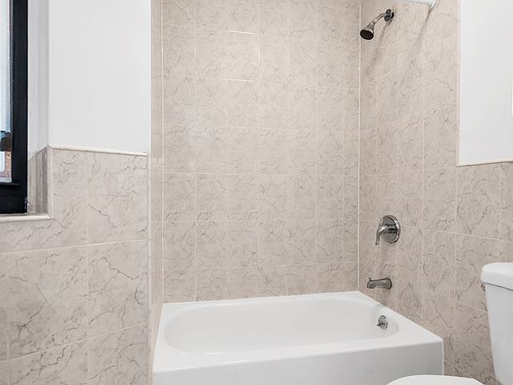 5th image of 454 W 36th St #4F