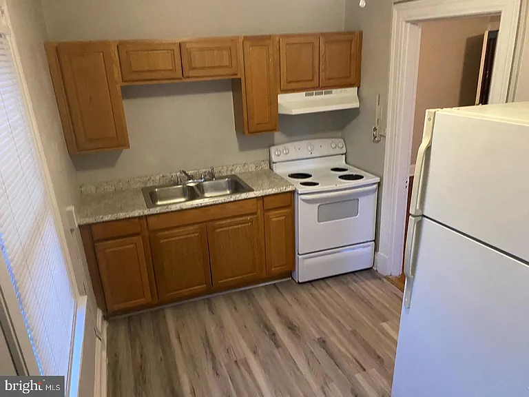 44 S Loudoun St #7 — Photo 5
