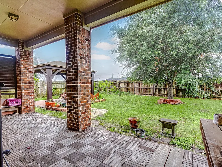 9419 Sparrow Creek Ct — Photo 14