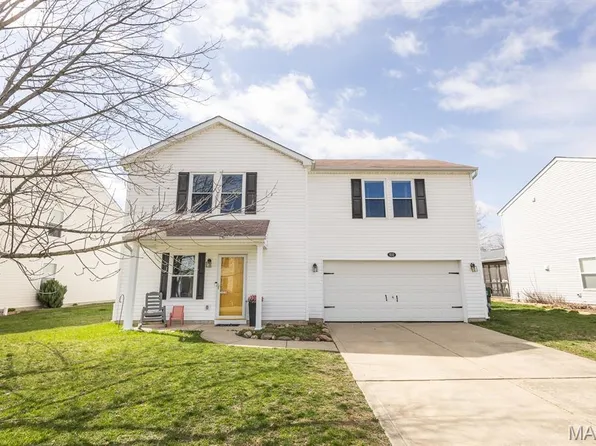633 Fallen Timber Ln, Mascoutah, IL 62258