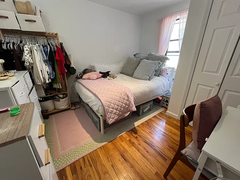 49 Essex St #14 — Photo 4
