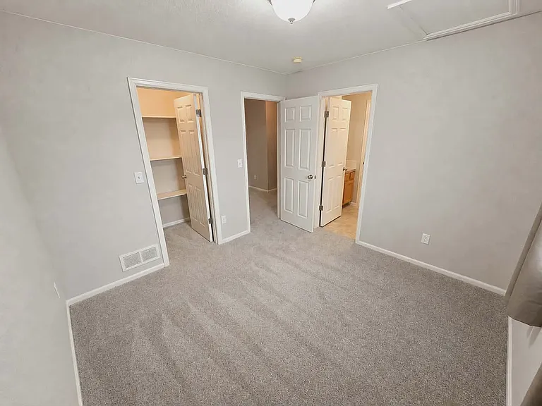 883 Durum St — Photo 19