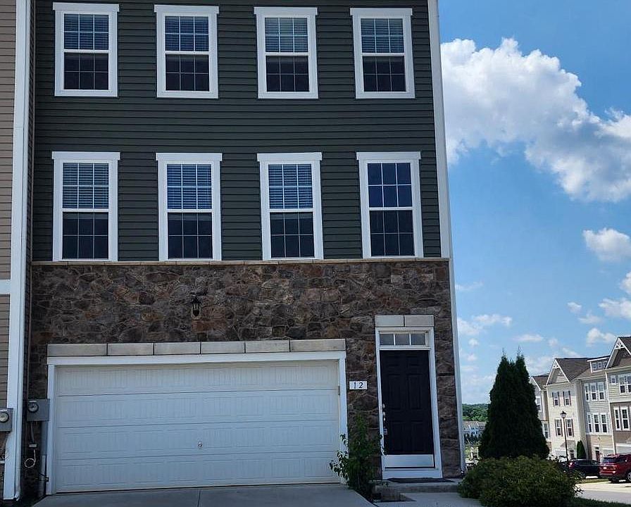 1st image of 12 Stafford Pl