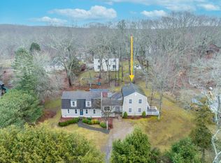 8 Oak Tree Ln, Lyme, CT 06371