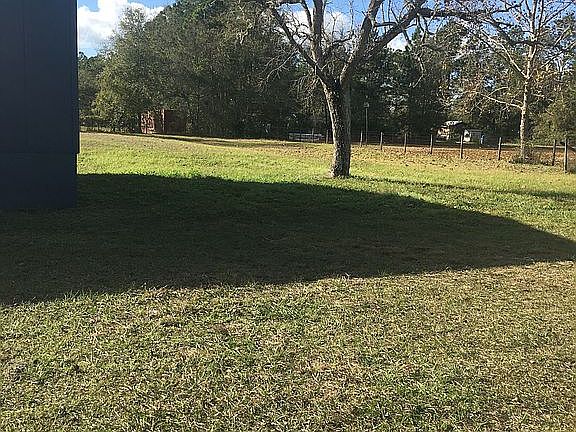 4th image of 2288 S Dolphin Ave