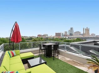 723 W 16th St, Kansas City, MO 64108