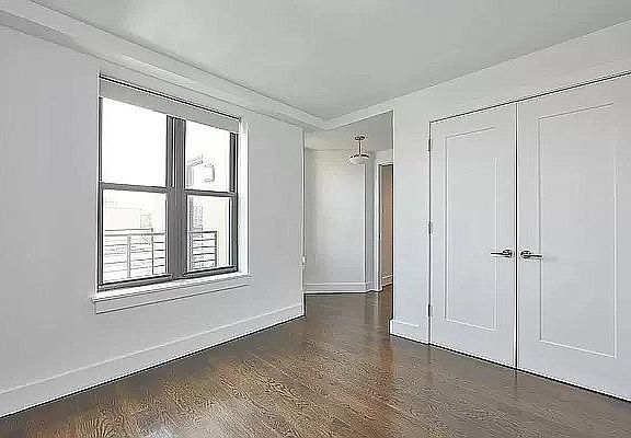 3rd image of 341 Eastern Pkwy #6C