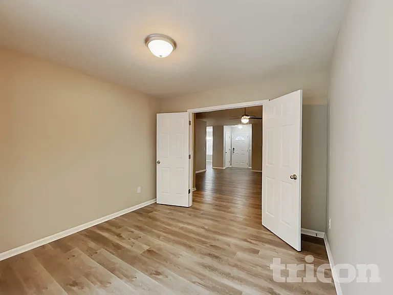 110 Kingscreek Dr — Photo 17