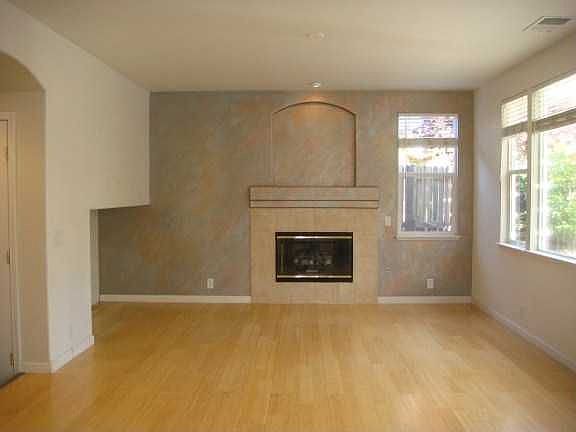 3rd image of 2310 Coppervale Dr