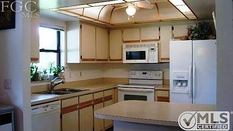 5th image of 1427 SE 15th Ter