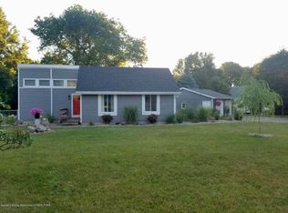 9725 Kinley Rd, Ovid, MI 48866