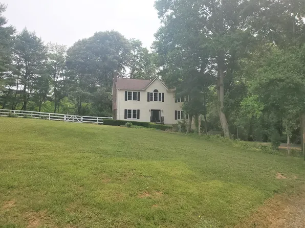 120 Daniel Bathon Dr, Elkton, MD 21921