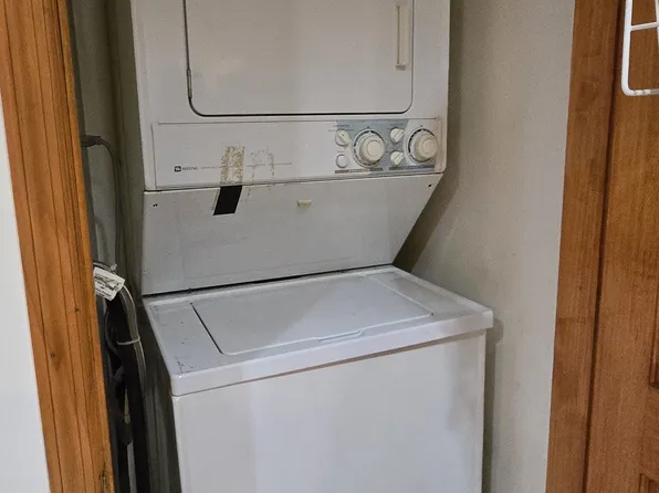 129 Park Avenue image 12 of 14