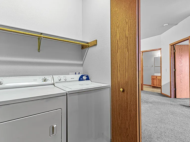 Cherry- In-Unit Laundry
