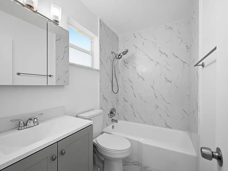 2308 NW 3rd Ave #2 — Photo 10