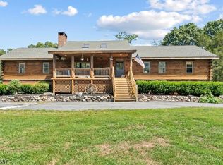 2 Alice Ct, Blairstown, NJ 07825