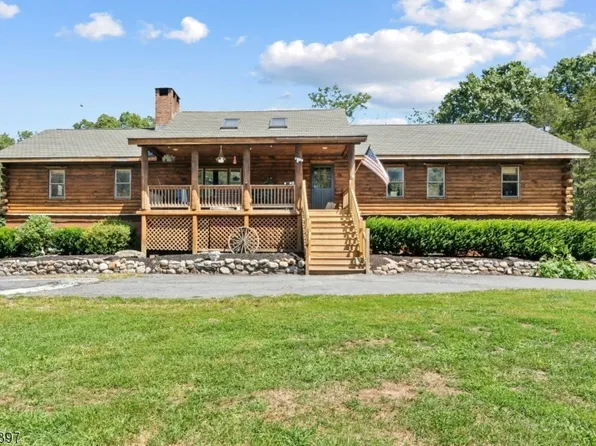 2 Alice Ct, Blairstown Twp., NJ 07825