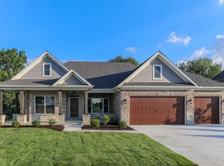 26005 W Forrester Dr, Plainfield, IL 60585