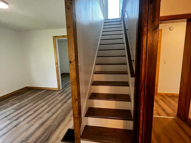 1801 Woodson Dr — Photo 14