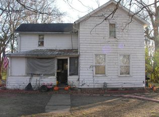 160 Birch St, Constantine, MI 49042