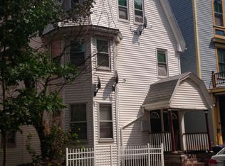 802 Parker St, Roxbury, MA 02120