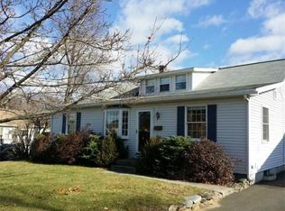 89 Royal St, Chicopee, MA 01020