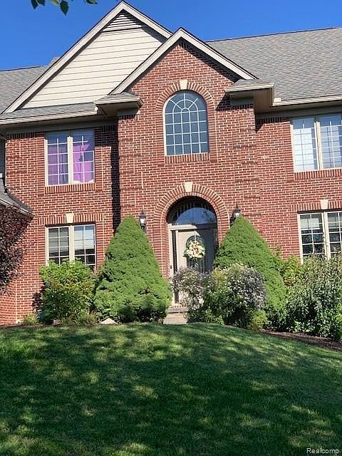 1st image of 6807 Canterbury Ln