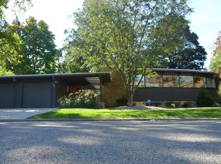 5 Highland Ln, Ann Arbor, MI 48104
