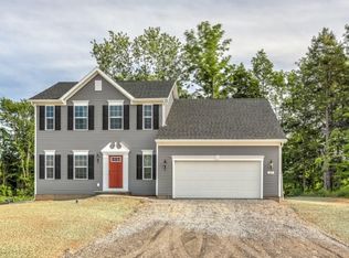 5855 Strawmount Trl, Chittenango, NY 13037