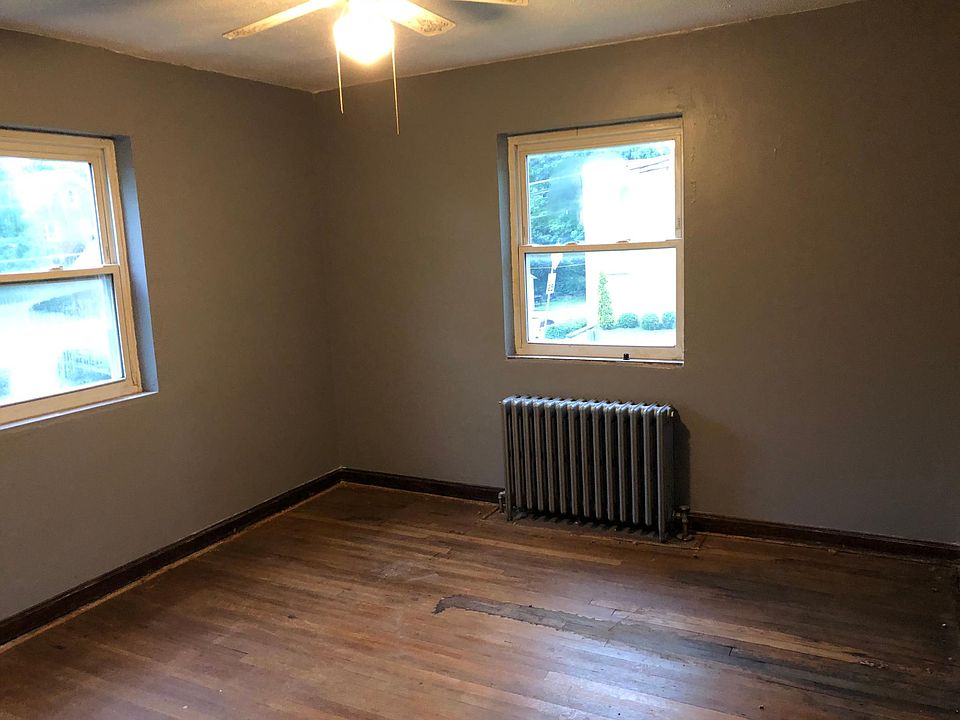 1st image of 2855 Montana Ave APT 4