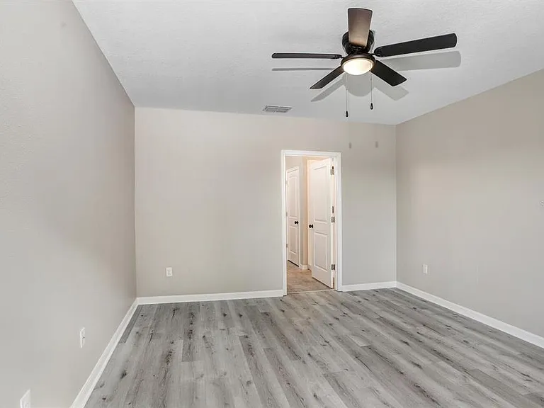 10256 Carloway Hills Dr — Photo 26