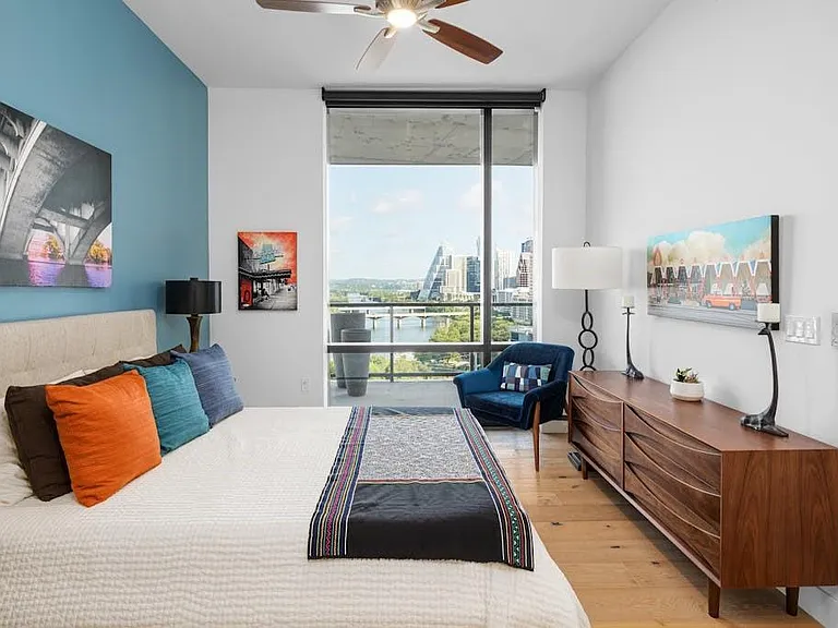 70 Rainey St #1306 — Photo 16